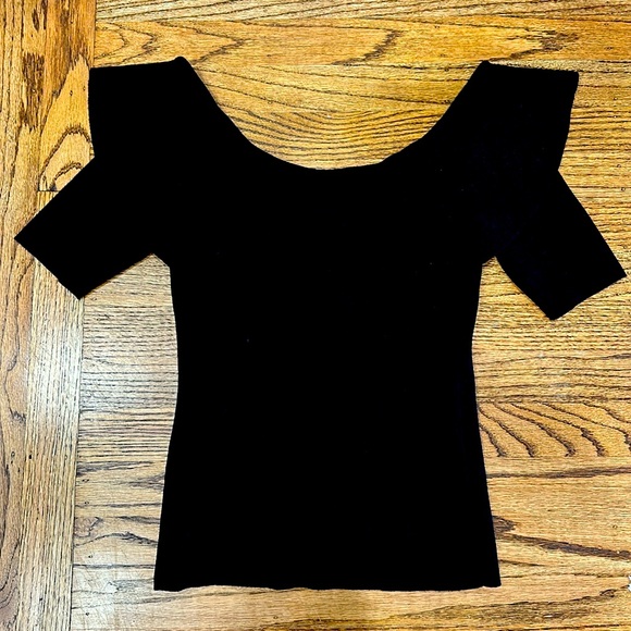 Women’s Club Monaco off shoulder top, Size XS/TP, Black - Picture 1 of 4